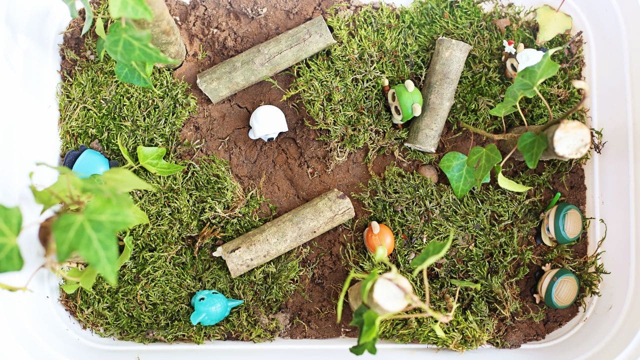 star wars sensory bin final.