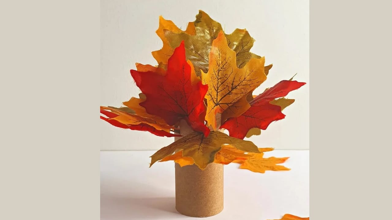 Toilet Roll Sticky Tree.